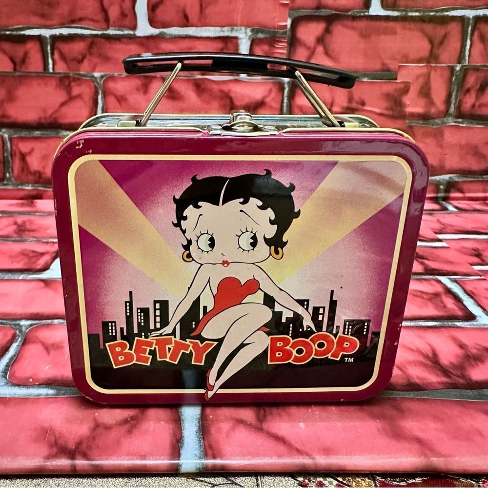 Betty Boop vintage 1997 Mini lunch tin box